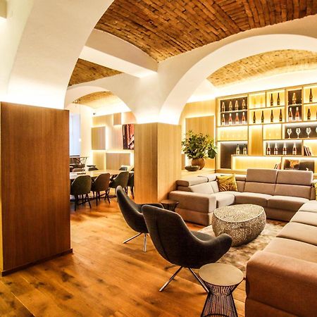 Hotel Mariel Зноймо Экстерьер фото